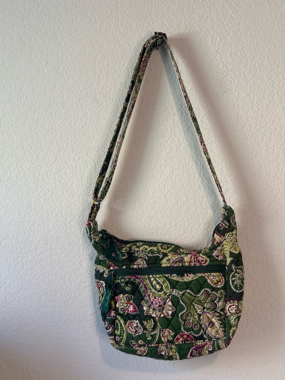 Quilted Green Paisley Crossbody Bag - Brand Unspecified